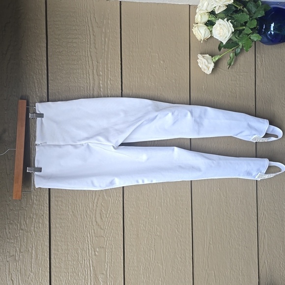 Carli Bybel x Missguided bandage diamante trim stirrup legging white 6 - Picture 10 of 13